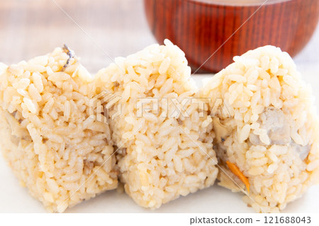 Delicious chicken rice balls and miso soup 121688043