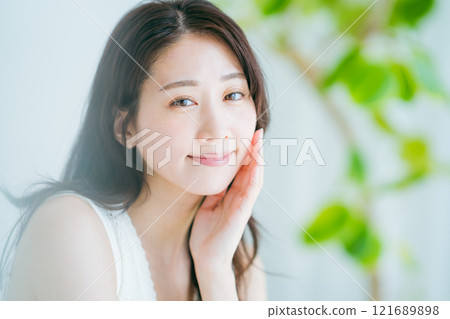 Beauty image of young women 121689898