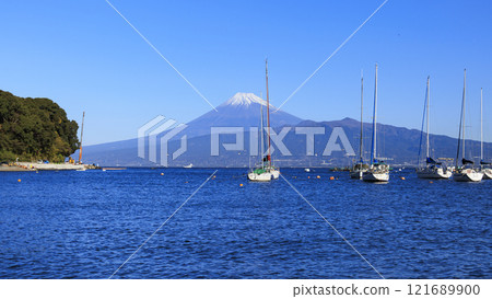 Suruga Port, Suruga Coast and Mt. Fuji seen from Suruga Bay 121689900