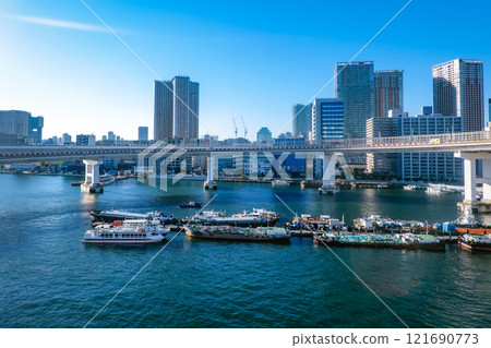 從百合海鷗線山頂看到的彩虹橋 從百合海鷗線山頂看到的彩虹橋 121690773