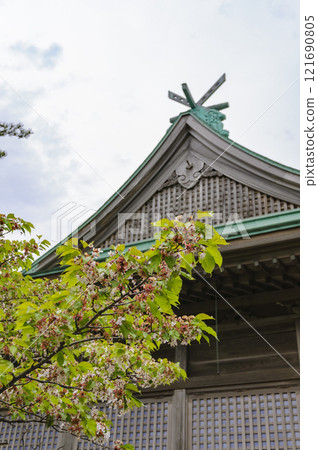 Aomori, Tsugaru, Takayama Inari Shrine, worship hall 121690805