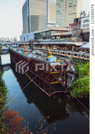 東京再開發中央線御茶之水站無障礙改善工程2024.12 b-5 電影風格 東京再開發中央線御茶之水站無障礙改善工程2024.12 b-5 電影風格 121690979