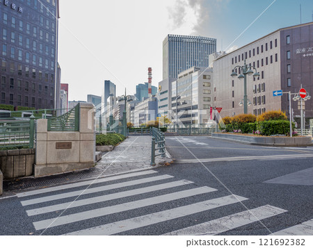 The main pillar and nameplate of the "Miyoshi Bridge" that once spanned the Tsukiji River (Chuo Ward, Tokyo) The main pillar and nameplate of the "Miyoshi Bridge" that once spanned the Tsukiji River (Chuo Ward, Tokyo) 121692382