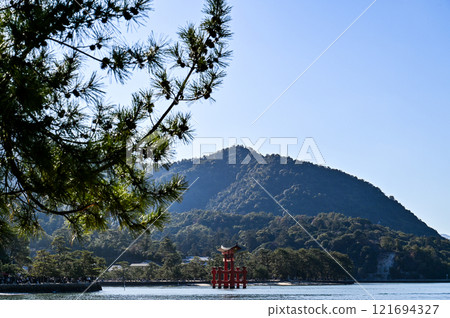 廣島秋之宮島 121694327