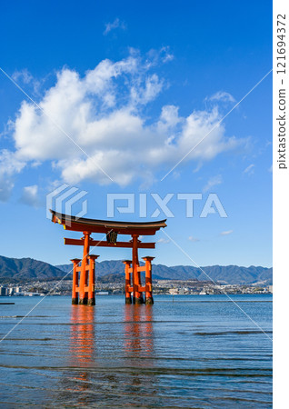 Hiroshima Aki Miyajima 121694372
