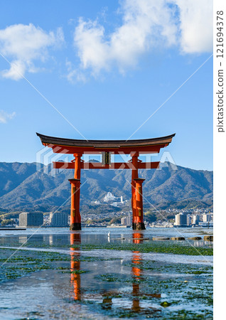 Hiroshima Aki Miyajima 121694378