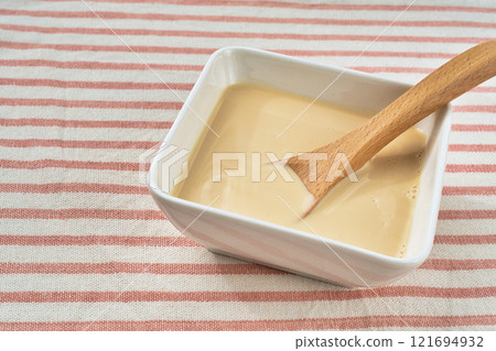 Tres leches, a dessert used in Mexico and other Central and South American countries 121694932