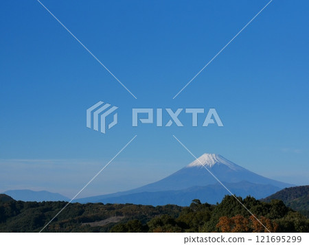 mountain range in autumn mountain range in autumn 121695299