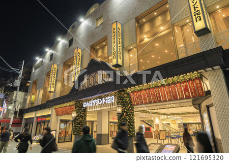Namba Grand Kagetsu in Osaka at night (Chuo-ku, Osaka City, Osaka Prefecture) 121695320