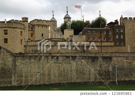 Tower of London Tower of London 121695861