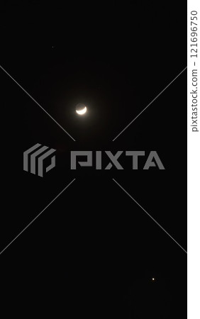 half moon and Venus with mercury arranging on sky in night 121696750