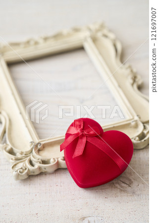 Red heart-shaped gift box Valentine's Day image 121697007