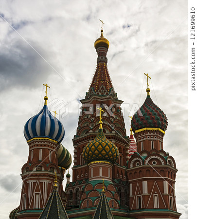 Moscow, Russia - September 24, 2016: Domes of St Basil's Cathedral on red square 121699610