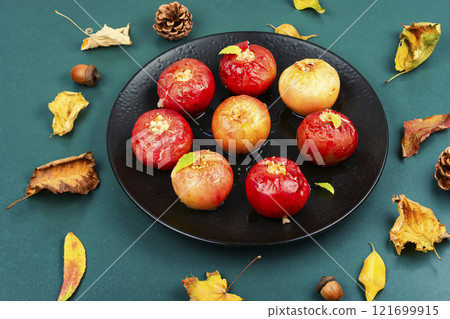 Delicious Baked Autumn Apples. Delicious Baked Autumn Apples. 121699915