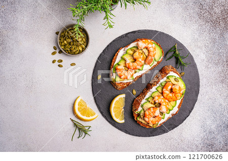 Healthy shrimp sandwiches 121700626