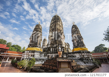 THAILAND RATCHABURI WAT MAHATHAT WORAWIHAN 121701177
