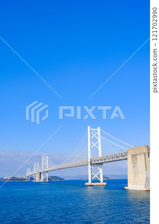 The Great Seto Bridge under a blue sky at the Great Seto Bridge Memorial Park in Kagawa Prefecture The Great Seto Bridge under a blue sky at the Great Seto Bridge Memorial Park in Kagawa Prefecture 121702990