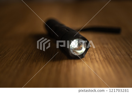 手電筒之光 手電筒之光 121703281