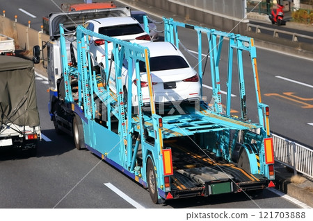 Carrier car (vehicle carrier) Carrier car (vehicle carrier) 121703888