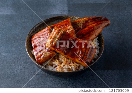鰻魚碗斜視圖 121705009