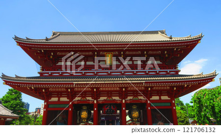 Scenery of blue skies around Sensoji Temple in Asakusa, Taito Ward, Tokyo 121706132
