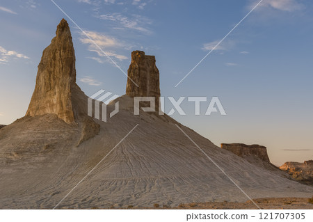Sunset at Bozjyra, Mangystau, Ustyurt Plateau, Kazakhstan 121707305