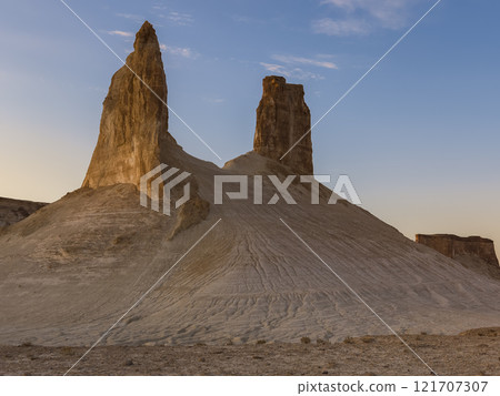 Sunset at Bozjyra, Mangystau, Ustyurt Plateau, Kazakhstan 121707307