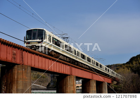 221 series Yamatoji rapid train running on the Yamatoji line 221 series Yamatoji rapid train running on the Yamatoji line 121707898
