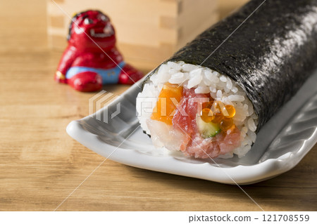 Eri Haimenaki 121708559