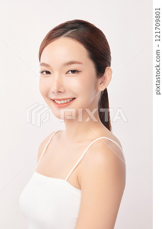 Beautiful young asian woman with clean fresh skin on white background, Face care, Facial treatment, Cosmetology, beauty and spa, Asian women portrait. Beautiful young asian woman with clean fresh skin on white background, Face care, Facial treatment, Cosmetology, beauty and spa, Asian women portrait. 121709801