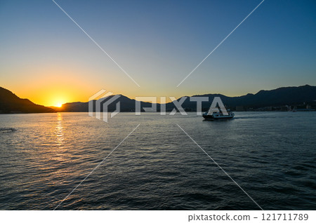 廣島縣嚴島的日落 121711789