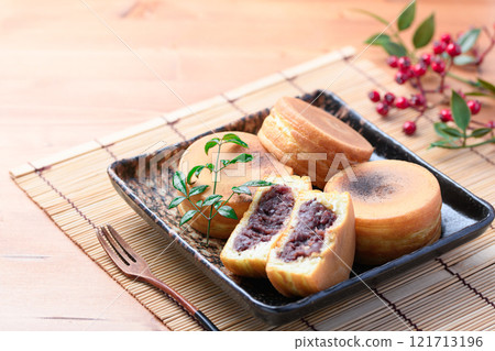 日本代表性的和果子今川燒傳送帶 121713196