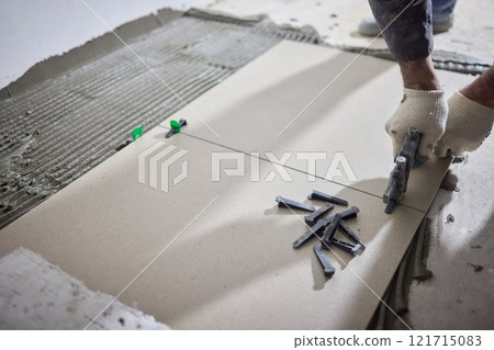 The Comprehensive Tile Installation Process Using Adhesive Techniques and Methods 121715083