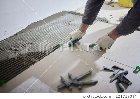 The Comprehensive Tile Installation Process Using Adhesive Techniques and Methods 121715084