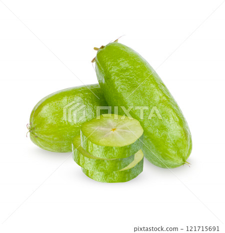 Bilimbi fruit (Bilimbing, Averrhoa bilimbi Linn) isolated on white background 121715691