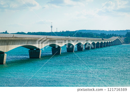Kouri Bridge connects Kouri Island to the main island of Okinawa 121716389