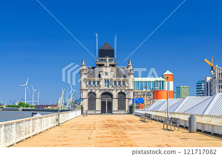 Antwerp old town, Flemish Region, Belgium 121717082