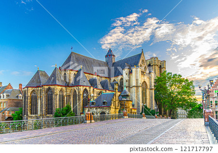 Ghent city historic centre, East Flanders province, Flemish Region, Belgium 121717797