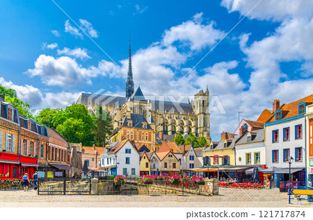 Amiens old town, Hauts-de-France Region, Northern France 121717874