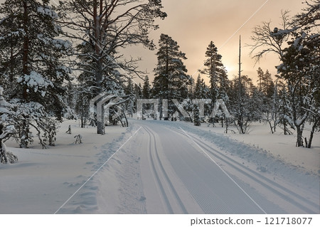 Winter Snowy Mountain Landscape 121718077