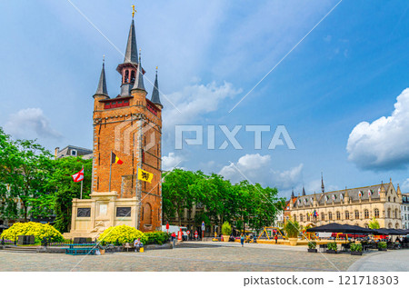 Kortrijk old town, Flemish Region, Belgium 121718303
