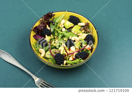 Plate of colorful fresh salad. 121719109