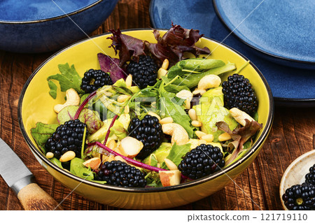 Fresh salad bowl with raw blackberries. 121719110