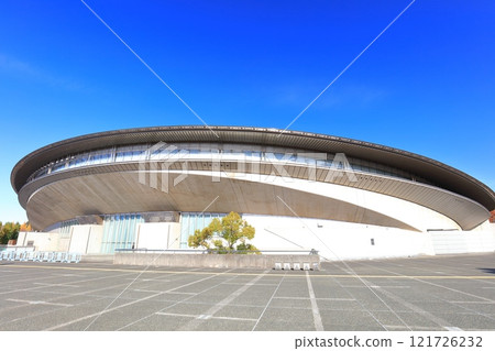 [Tokyo] Tokyo Metropolitan Gymnasium on a clear day 121726232