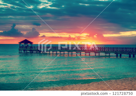 Tropical carribbean beach Tropical carribbean beach 121728750