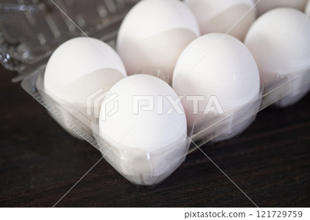 一包生雞蛋（照片素材） 121729759
