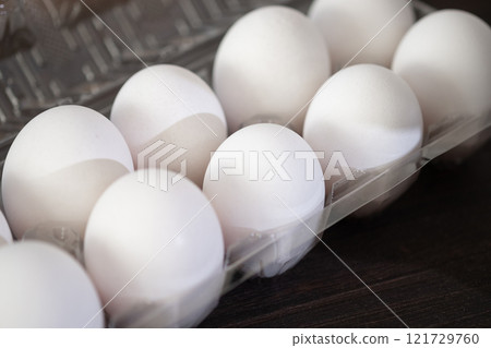 一包生雞蛋（照片素材） 121729760