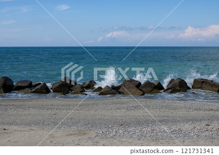 Sand beach with breakwaters, Spadafora, Sicily, Italy Sand beach with breakwaters, Spadafora, Sicily, Italy 121731341