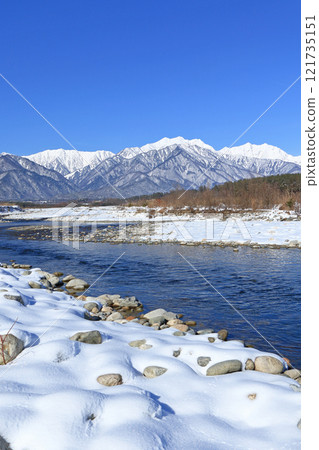 信濃大町山景：冬季北阿爾卑斯立山連峰 121735151