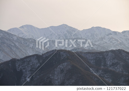 雪地熱勝三山 121737022